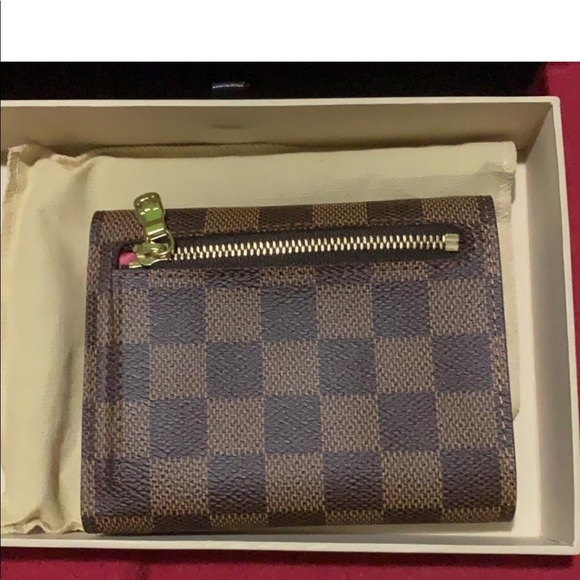 Louis Vuitton wallet - Picture 2 of 9